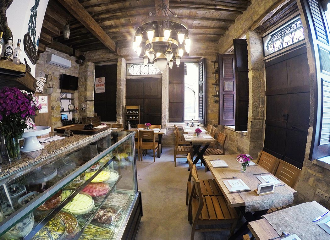 Damaki Restaurant